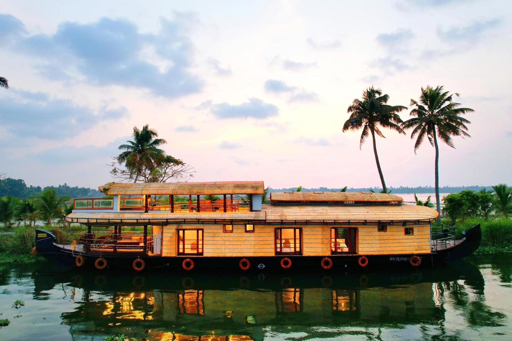Indraprasthamlakecruise Alappuzha Экстерьер фото